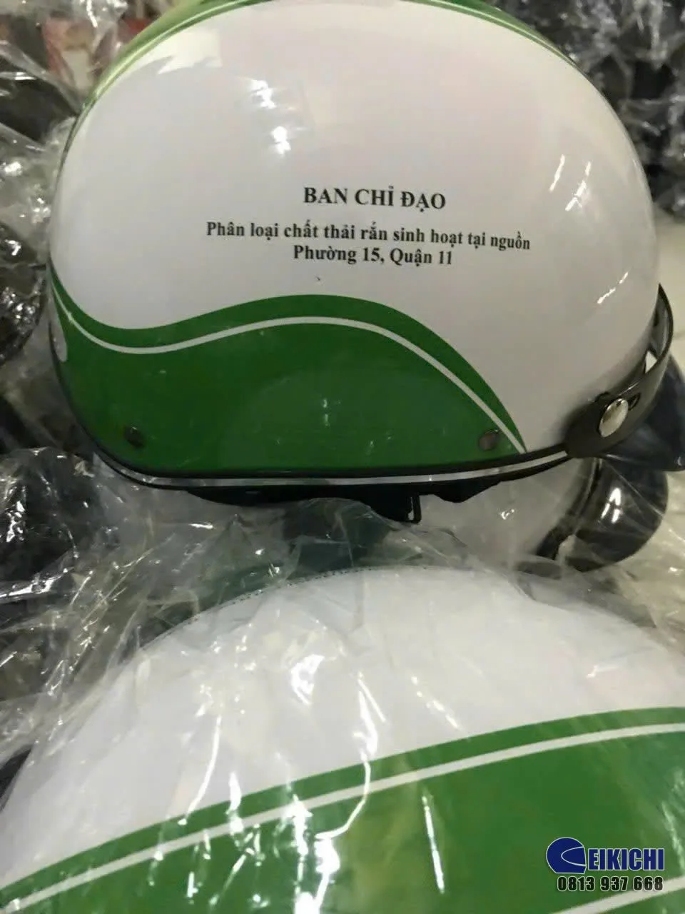 Nón Bảo Hiểm In Logo Ban Chỉ Đạo Môi Trường Quận 11 TP.HCM | EIKICHI Sản Xuất Theo Yêu Cầu
