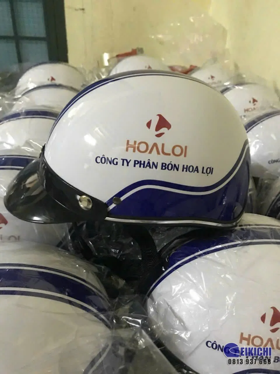 Nón Bảo Hiểm In Logo Công Ty Phân Bón Hoa Lợi | Xưởng Sản Xuất Nón Bảo Hiểm EIKICHI Theo Yêu Cầu