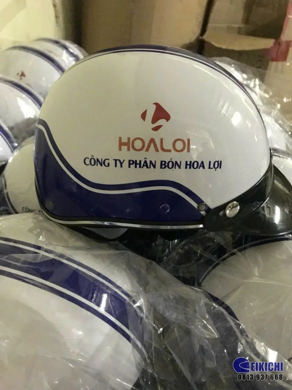 Nón Bảo Hiểm In Logo Công Ty Phân Bón Hoa Lợi | Xưởng Sản Xuất Nón Bảo Hiểm EIKICHI Theo Yêu Cầu