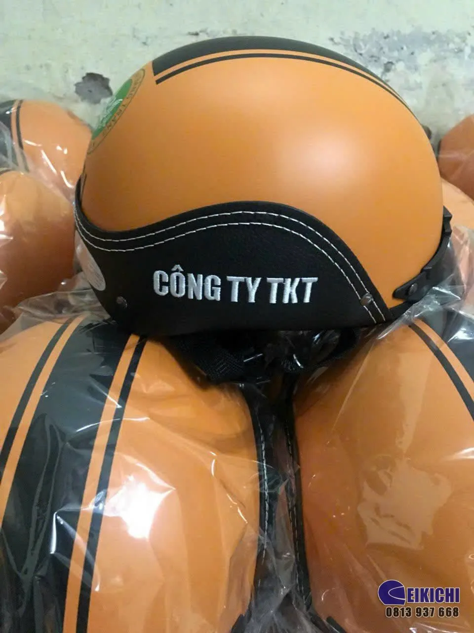 Nón Bảo Hiểm In Logo Công Ty TKT | Xưởng Sản Xuất Nón Bảo Hiểm Eikichi Theo Yêu Cầu Giá Rẻ