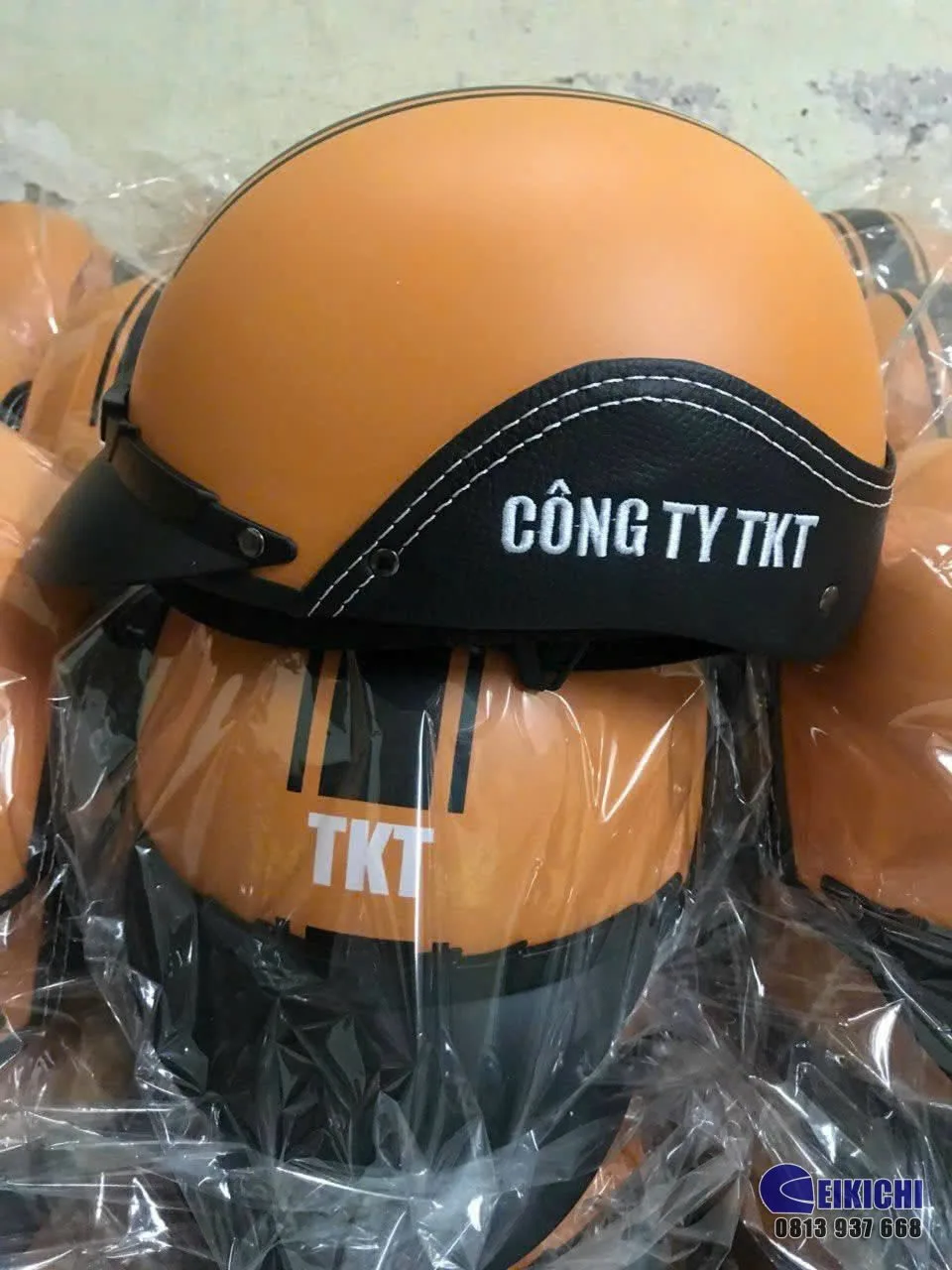 Nón Bảo Hiểm In Logo Công Ty TKT | Xưởng Sản Xuất Nón Bảo Hiểm Eikichi Theo Yêu Cầu Giá Rẻ