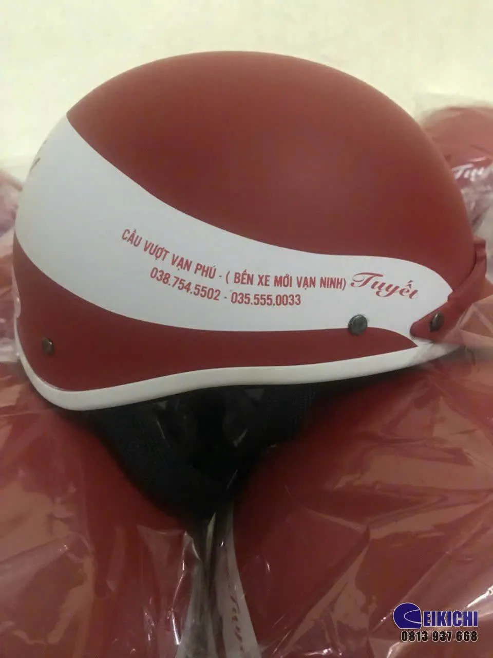 Nón Bảo Hiểm In Logo Cửa Hàng Tuyết | Xưởng Sản Xuất Nón Bảo Hiểm Eikichi Theo Yêu Cầu