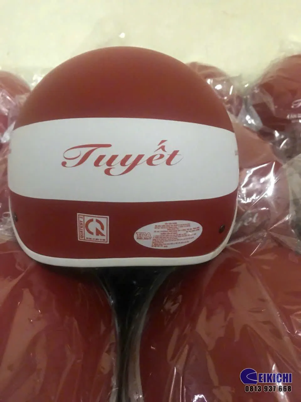 Nón Bảo Hiểm In Logo Cửa Hàng Tuyết | Xưởng Sản Xuất Nón Bảo Hiểm Eikichi Theo Yêu Cầu