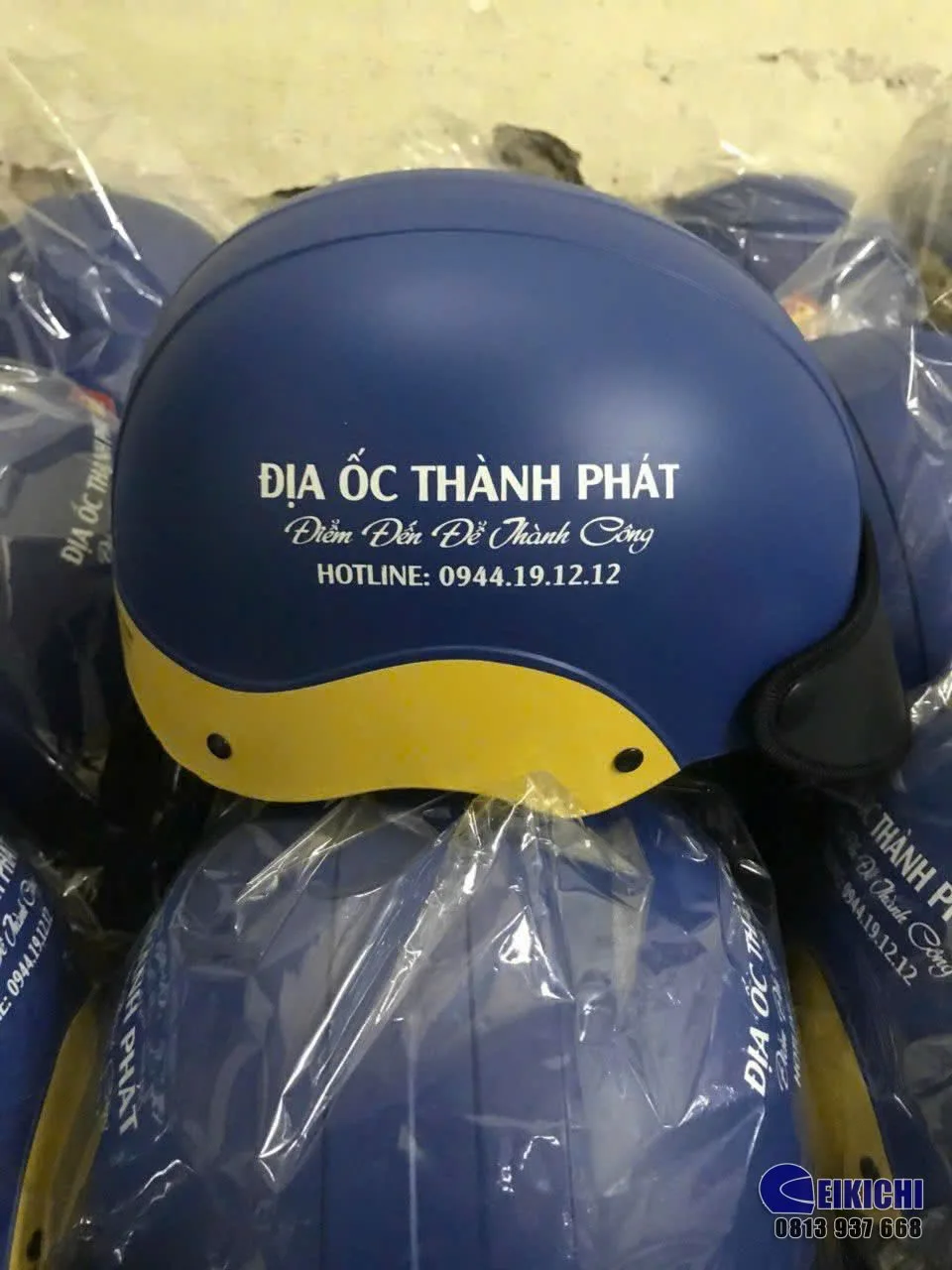 Nón Bảo Hiểm In Logo Địa Ốc Thành Phát | Xưởng Sản Xuất Nón Bảo Hiểm Quà Tặng Doanh Nghiệp EIKICHI
