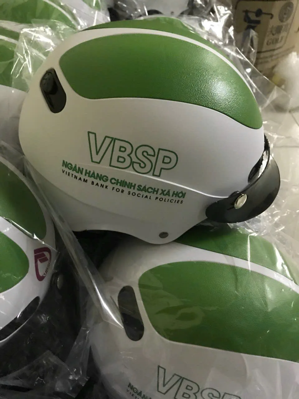 Nón Bảo Hiểm In Logo Doanh Nghiệp VBSP – Sản Xuất Theo Yêu Cầu | Eikichi