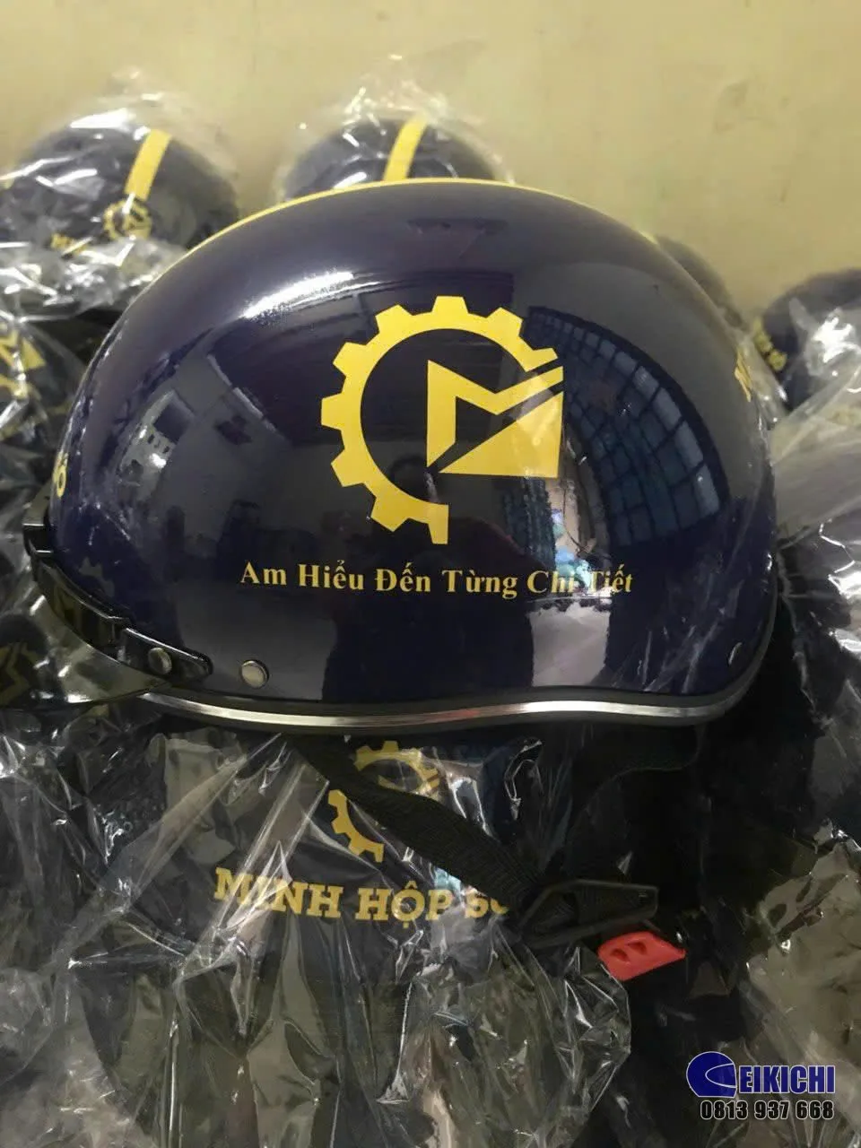 Nón Bảo Hiểm In Logo MINH HỘP SỐ | Xưởng Sản Xuất Nón Bảo Hiểm Quảng Cáo Doanh Nghiệp EIKICHI