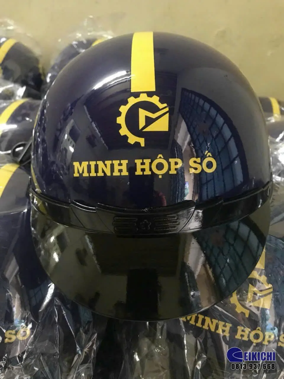 Nón Bảo Hiểm In Logo MINH HỘP SỐ | Xưởng Sản Xuất Nón Bảo Hiểm Quảng Cáo Doanh Nghiệp EIKICHI
