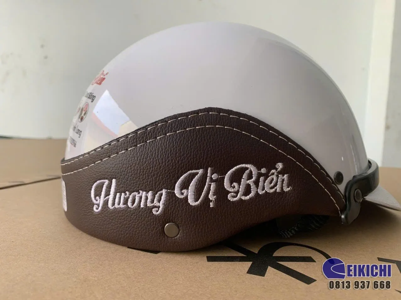 Nón Bảo Hiểm In Logo Nhà Hàng Hương Vị Biển | Xưởng Sản Xuất Nón Bảo Hiểm EIKICHI Theo Yêu Cầu