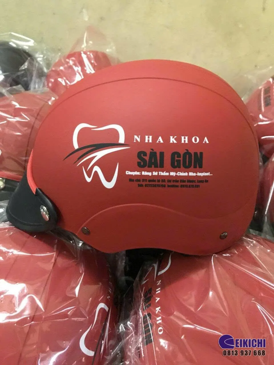 Nón Bảo Hiểm In Logo Nha Khoa Sài Gòn – Xưởng Nón Bảo Hiểm Giá Rẻ Eikichi | Đặt Làm Nón Bảo Hiểm Theo Yêu Cầu