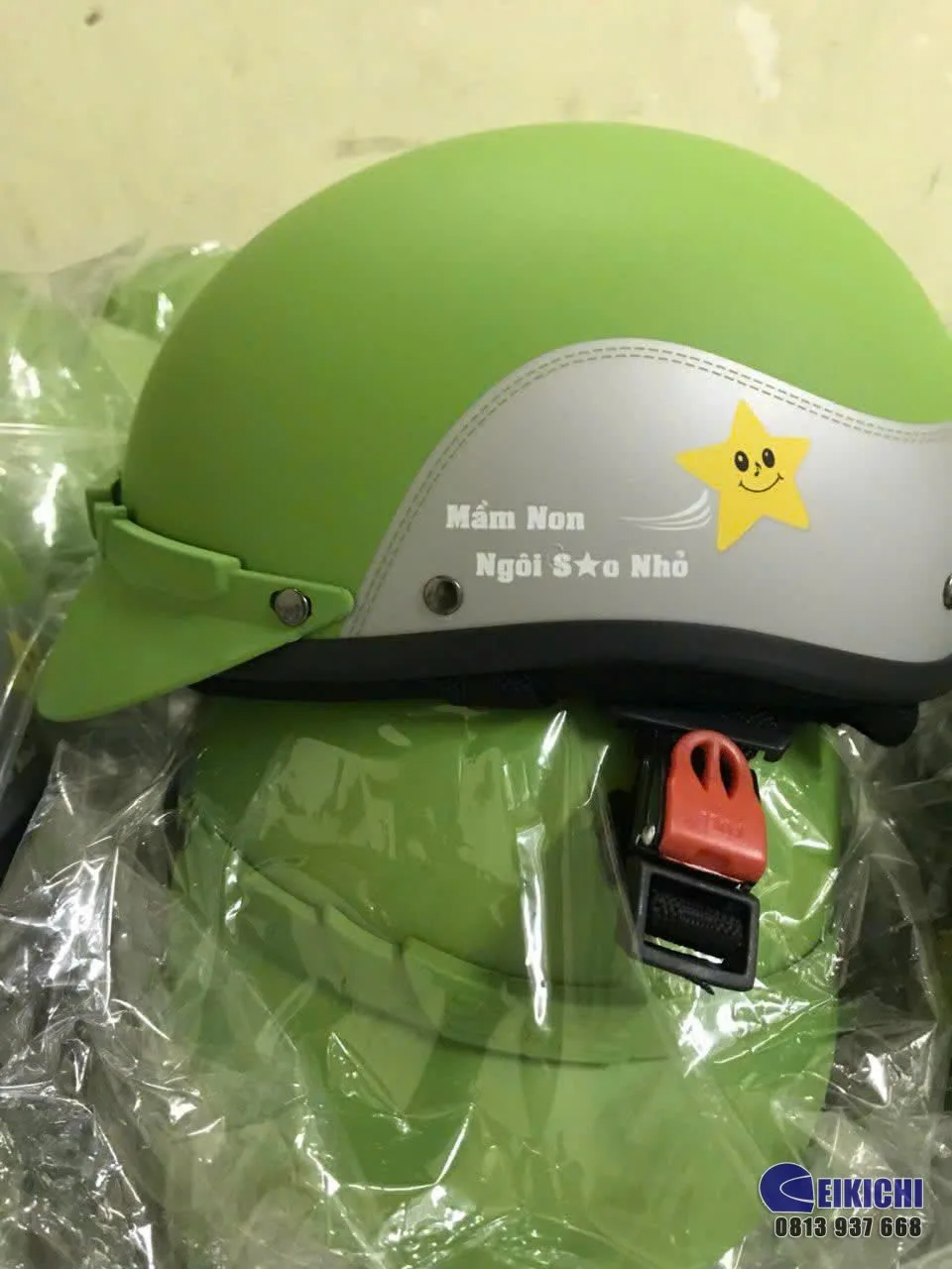Nón Bảo Hiểm In Logo Trường Mầm Non Ngôi Sao Nhỏ | Xưởng Sản Xuất Nón Bảo Hiểm Eikichi