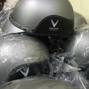 Nón Bảo Hiểm In Logo VinFast Xe Điện | Eikichi – Xưởng Sản Xuất Nón Bảo Hiểm Quà Tặng Doanh Nghiệp Uy Tín
